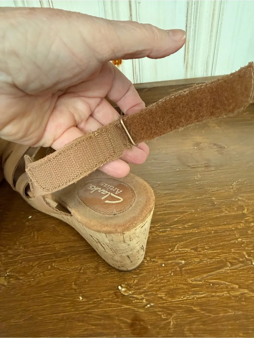 Clark’s Artisan Women's Tan Cork Wedge Sandals - Strappy Comfort size 8